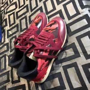 Valentino Sneakers Size 43 New Never Worn No Box